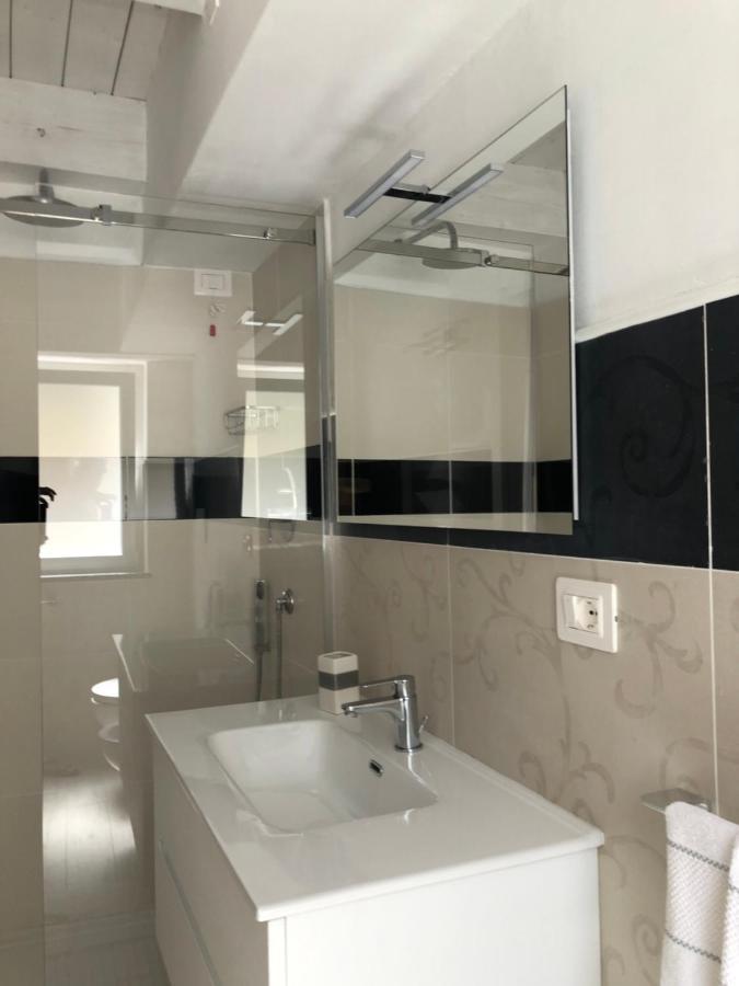Un Capriccio - Ginepro Apartment Aieta Екстериор снимка